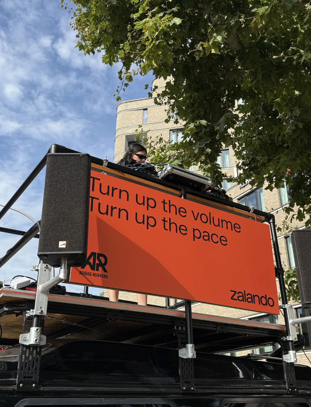 Adidas Runners — Van Visions Kampagne